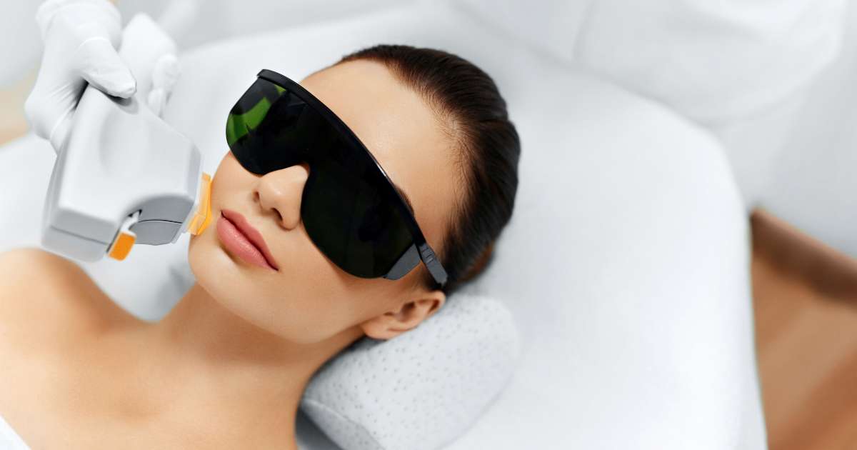 Photo Facial Treatment in Greater Noida - Esthetica Aesthetic Clinic 2