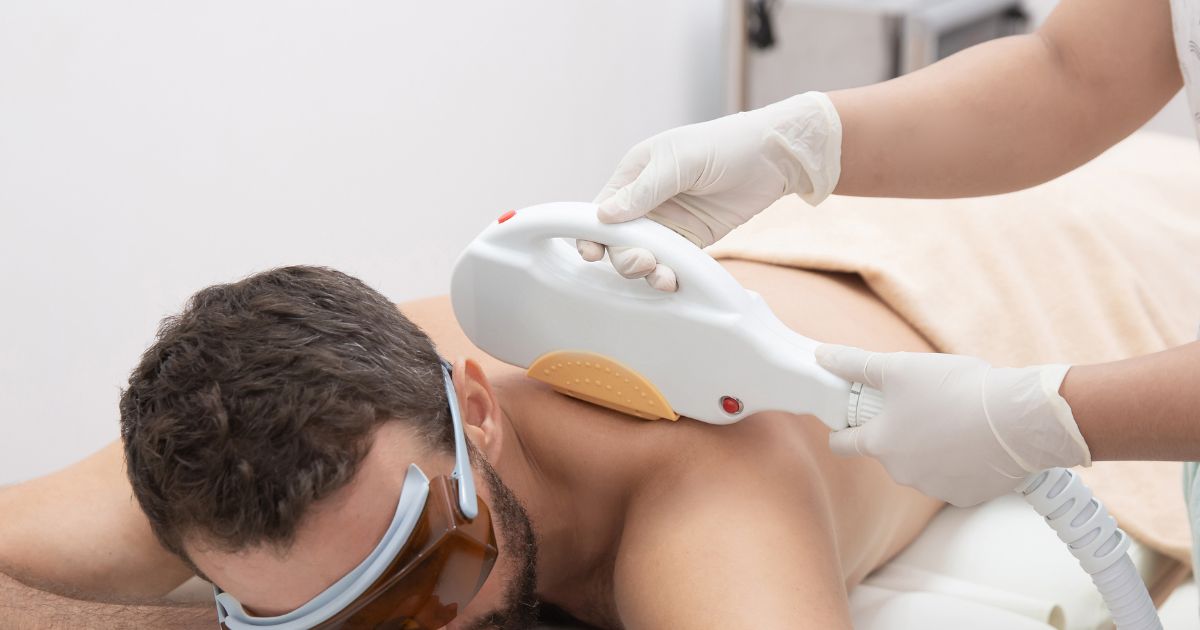 Upper body hair removal for men in Greater Noida - Esthetica Esthetic Clinic 4